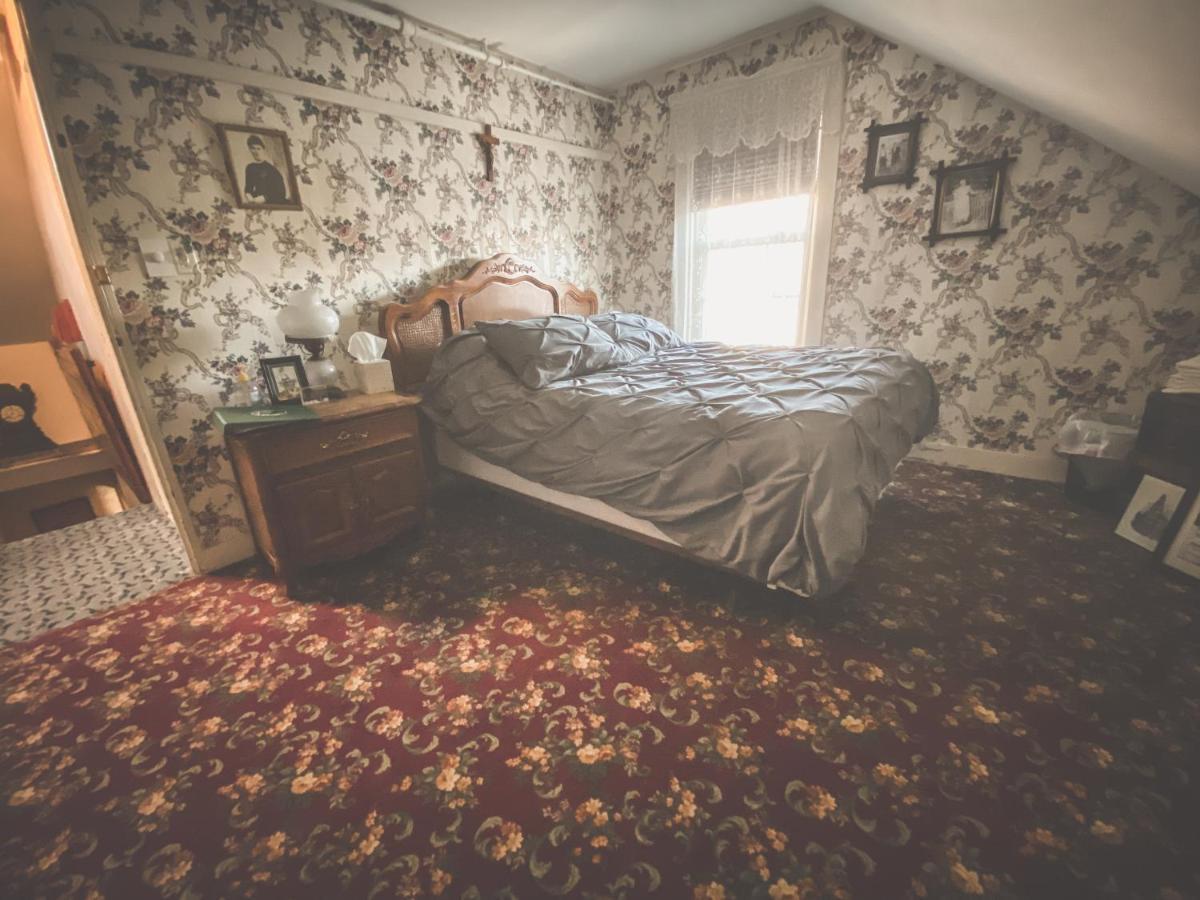 Lizzie Borden House Bed & Breakfast Fall River Luaran gambar