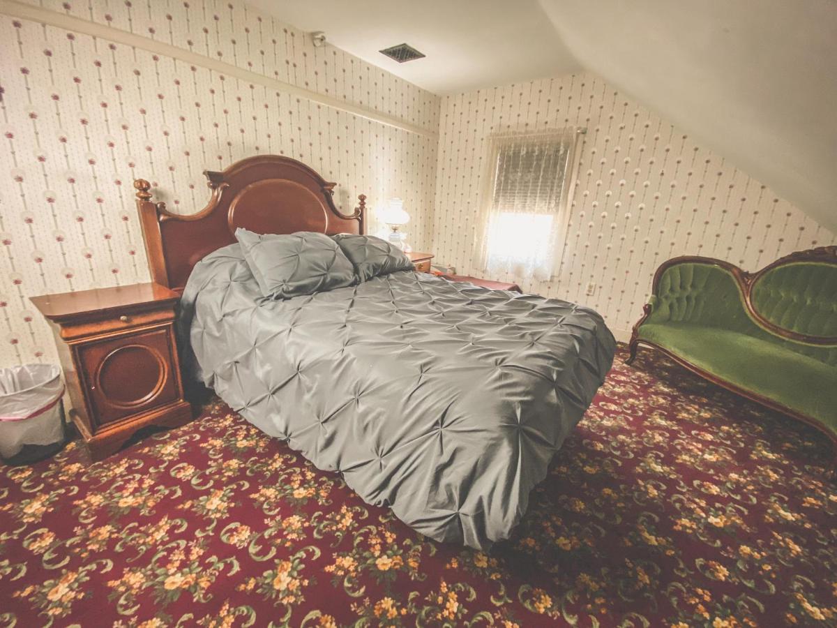Lizzie Borden House Bed & Breakfast Fall River Luaran gambar