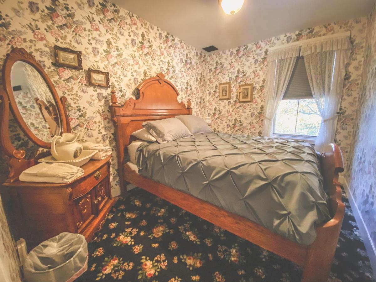 Lizzie Borden House Bed & Breakfast Fall River Luaran gambar